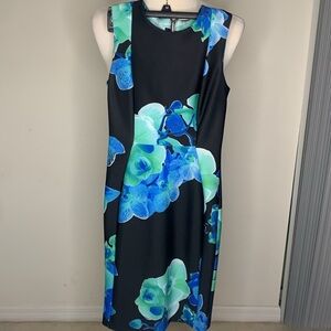 Calvin Klein women’s dress size 2 Floral Sleeveless Dress - Blue and Green